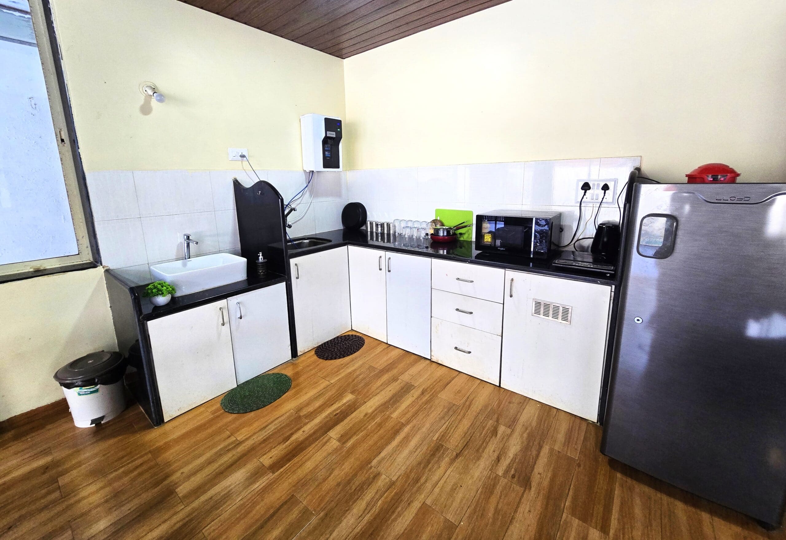 Kitchenette (7)